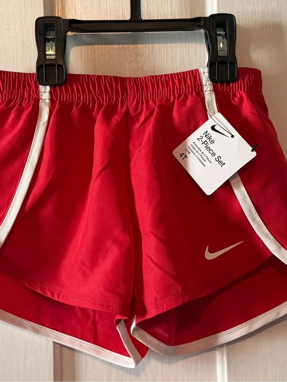 Nike Toddlers' White & Red Sportswear Outfit 4T